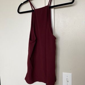 High-neck maroon going out tank